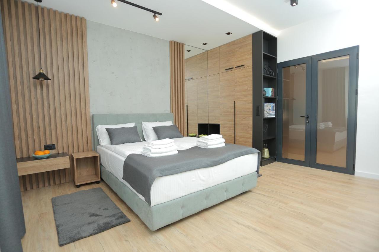 Bonanza Apartments Ni Esterno foto